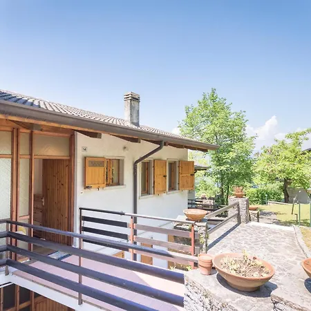 아파트 Casa Bella Vista Mit Balkon