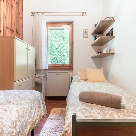 Daire Casa Bella Vista Mit Balkon San Zeno di Montagna