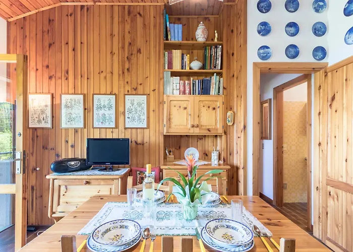 Casa Bella Vista Mit Balkon 산 제노 디 몬타냐